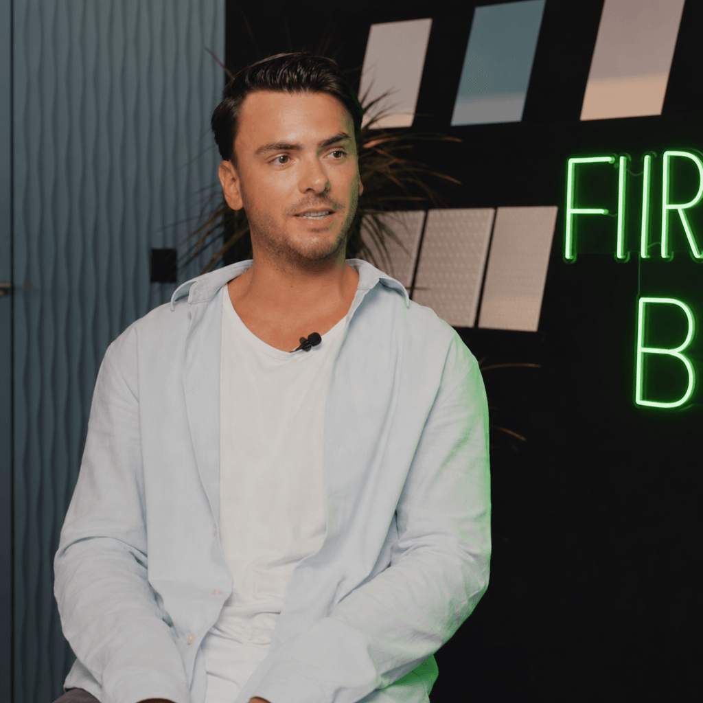 Bild zum Beitrag «Fiirabu Bier mit Riccardo Dirren»