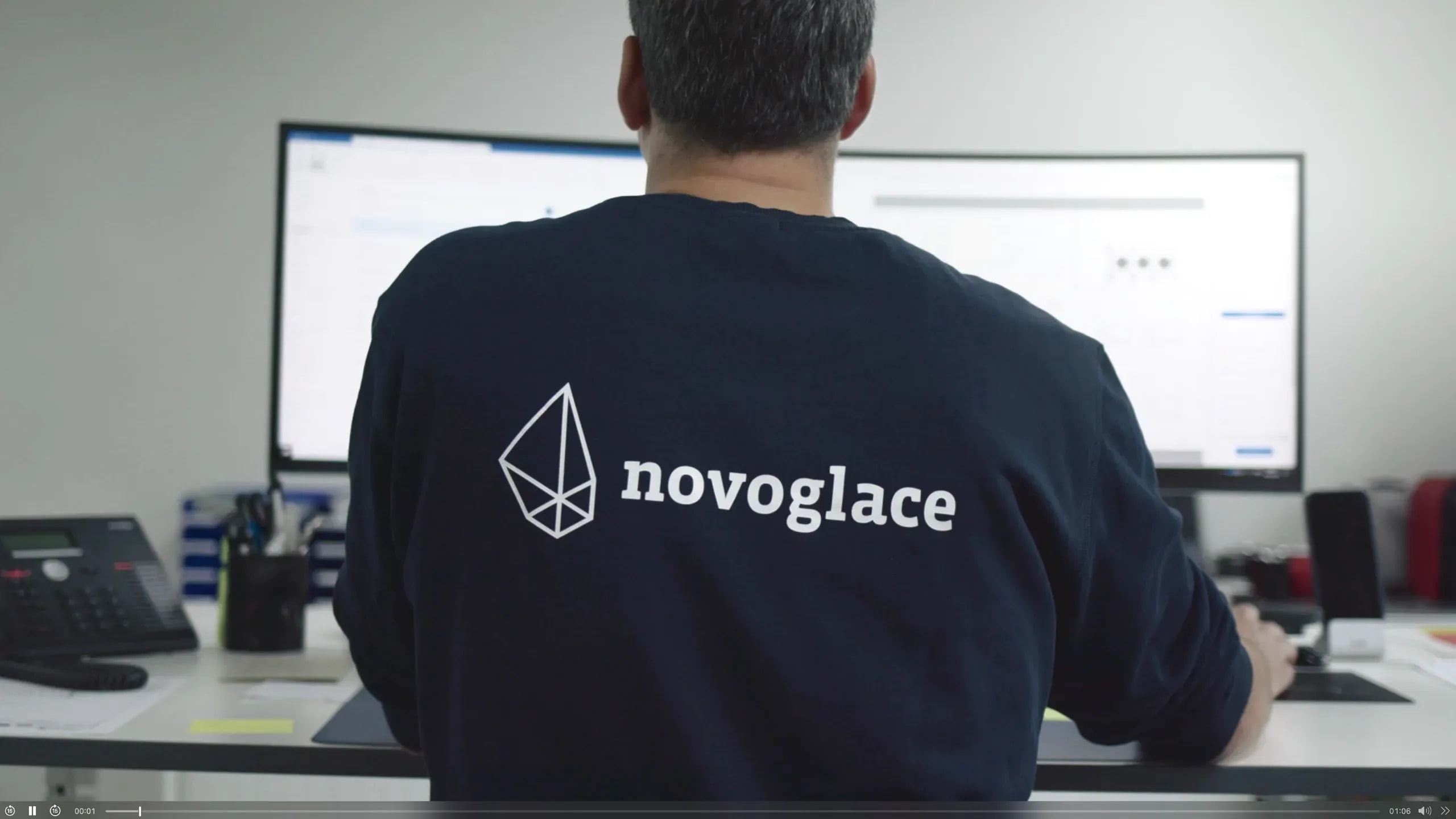 Titelbild des Projekts «Novoglace – Ganzheitlicher Markenauftritt» für Novoglace